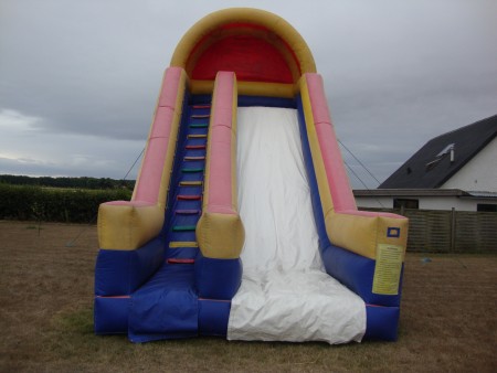 Inflatable  - working as it should, in compliance pressure, ca. 4 x 7.5 m, full service book included