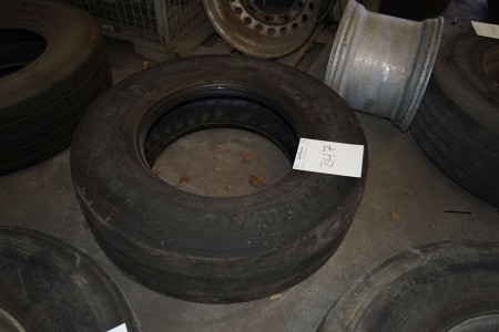 Michelin car tires XNF 2 385/65 R22.5