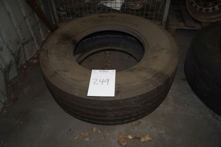 Last car tire Michelin XTE 3 385 / 65R22.5