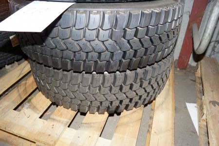 2 pcs Michelin X Tires Unused X 245 / 70R17,5