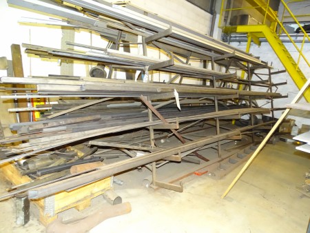 Large batch of iron-alloy stainless steel incl. bookcase + along the wall