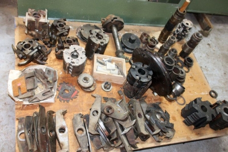 Assorted moulding tools