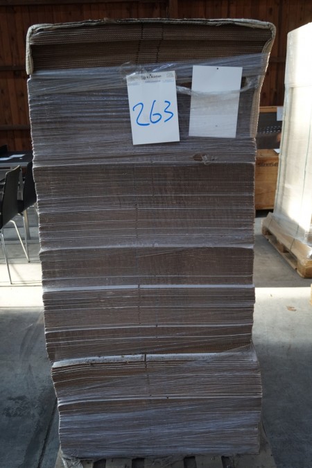 Palle cardboard boxes 550 pcs. 38 x 39 x 12 cm
