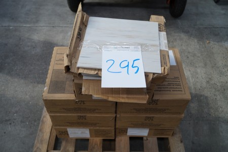 Viele Linoleumböden. 300x300x2,0 mm. 37,8 km2 pro. Box.