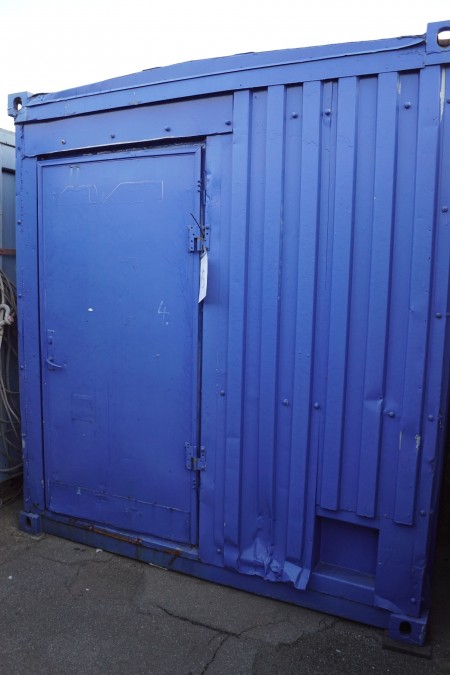 20 foot container, insulated with 2 windows, power and light, without content