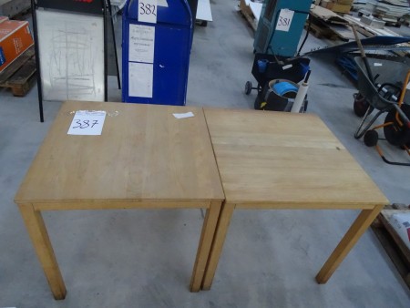 2 pcs. beech tables. 75x75x72 cm per table.