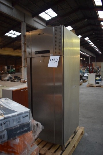 Gramm Industriekühlschrank 69x89x201 cm