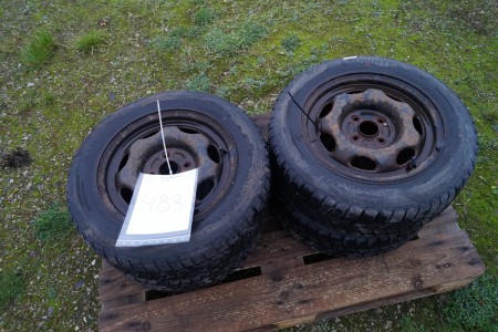 4 pcs. winter tires - steel rims. 175 / 65R14