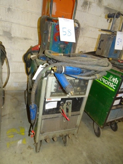 Migatronic CO2 welding machine. KME 550. + pallet with associated hoses
