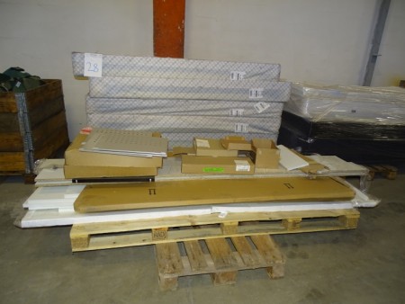 6 mattresses + various sockets.