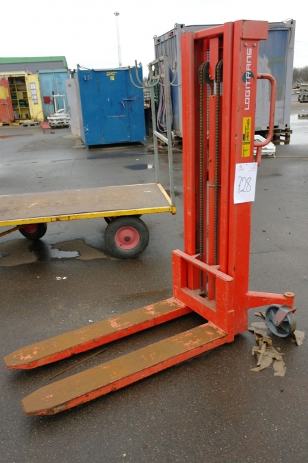Height Lift 1000 kg Type HS 1000/2450