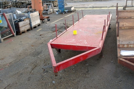 Heavy duty trolley, app. 1 x 4 meter. Content not included