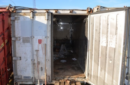 Container, 20 feet. Power. Insulated. Stainless steel cover inside. 