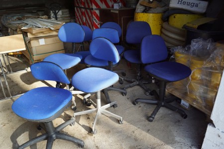 8 pcs. office chairs.