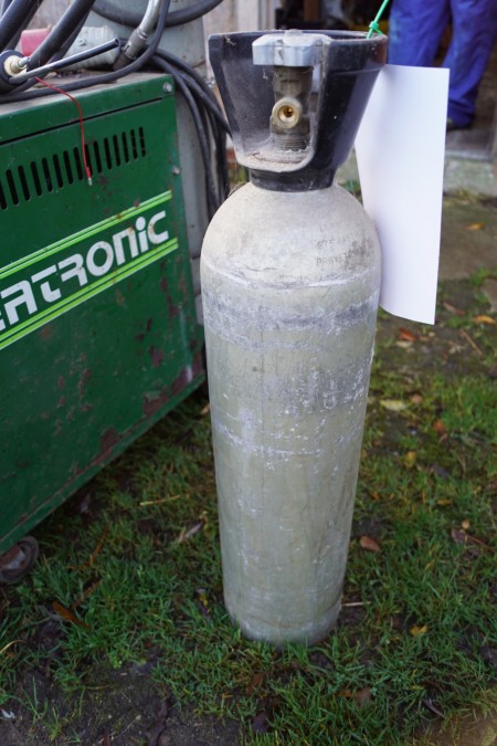 Carbon dioxide bottle 6 kg.
