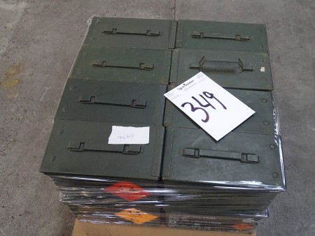 16 pcs. steel / ammunition boxes