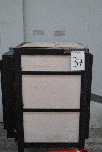 Ceramic oven. 10 kWa. Cerama. Type: S 180. 80x110x166 cm.