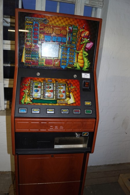 Spielautomat Marke: BLACK KNIGHT nicht getestet H: 168 T: 43 B: 55 cm