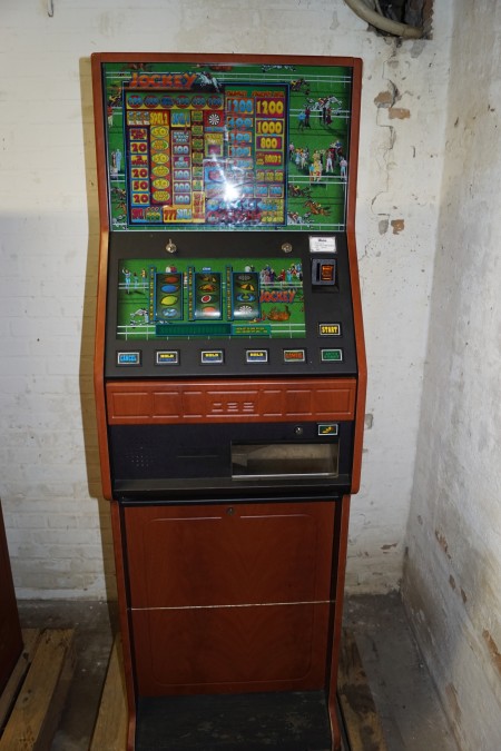 Slot machine brand: JOKCEY not tested H: 168 D: 43 B: 55 cm