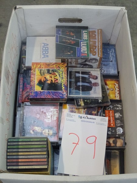 Box mit Musik-CD. Ca. 250 Stück Pop, Rock, Dänisch, Klassik, Metzger usw.
