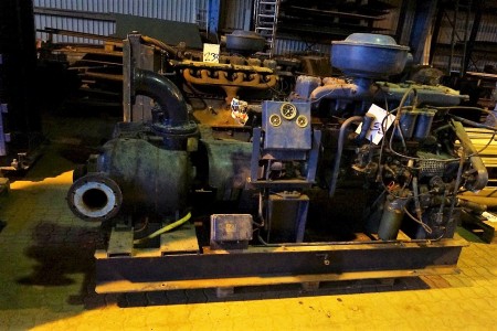Mercedes engine. Type: C 30 A. 380 Volt. 3 phases with pump and generator