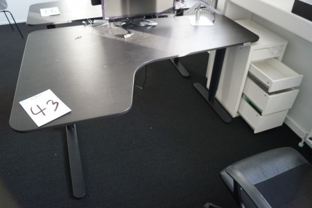 El raise / lower table with office chair 160x110 cm tested ok