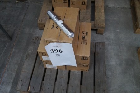 5 kasser á 12 stk 600 ml byggesilicone tran.