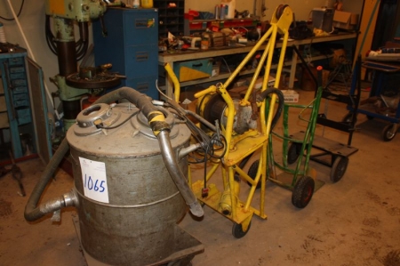 Industrial Vacuum Cleaner Nilfisk + air powered winch on a cart, stand unknown trailer + bottle wagon