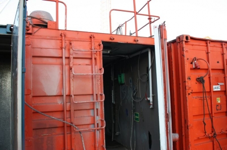 Container, 20 feet. Power, heat, exhaust ventilation, compressed air, pump