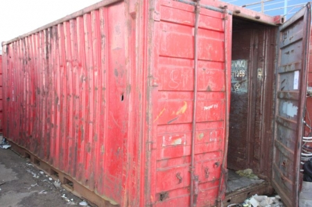 Utility Container, 20 feet + Tool Shed with content: various lifting equipment