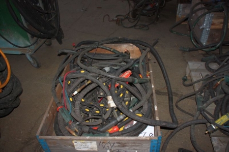 Pallet with welding torches + cable Migatronic