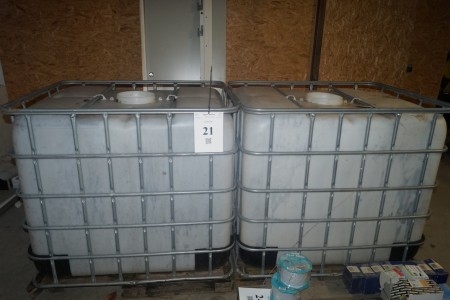 2 pcs 1000 liter containers.