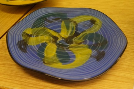 Hand-blown glass art (Nemtoi). Dish. Model 142735. Height: approx. 5 cm. Diameter: approx. 36.5 cm.