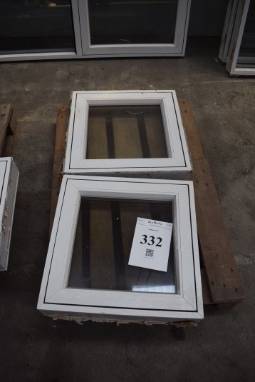 Two windows. 58x58 cm. per. pieces.