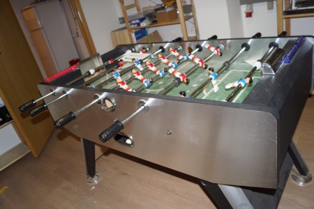 Table football game in good condition 140x87x75 cm