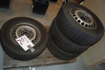 4 pcs tires with rims 235 / 65R16C