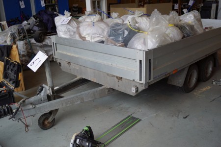 Variant trailer mærke Reg nr. AU3778 180x320 cm. Uden plader.