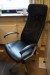Elektrischer Hubtisch mit Stuhl. 160x110 cm + Bildschirm und Tastatur + Maus. + extra stuhl