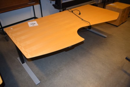 El hæve- sænkebord. 200x107 cm.