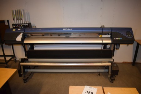 Roland Versacamm Print & cut VS-640 format printer.