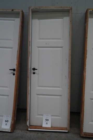 Inside door. White painted. Frame dimensions: 73x209 cm.