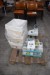 Lot DAY soap dispensers, 3 pcs. wicker baskets, garden bag folded + mixer