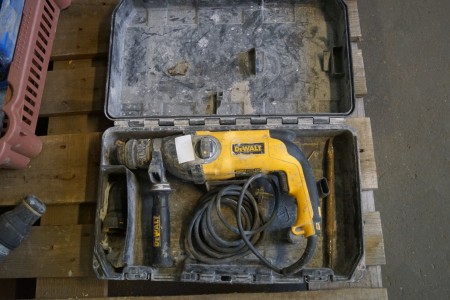 DeWALT impact drill, not tested