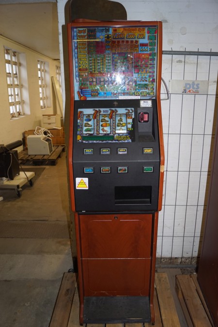 Spilleautomat mærke: MOUNT EVEREST ikke afprøvet H:168 D:43 B:45 cm