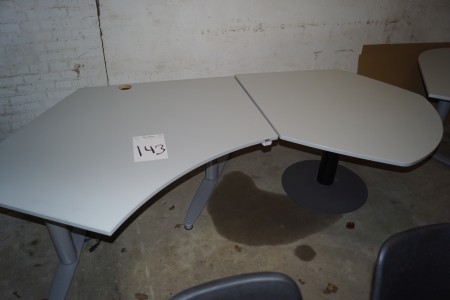 Hæve/sænkebord b:150 cm + tillægs bord b:110 cm
