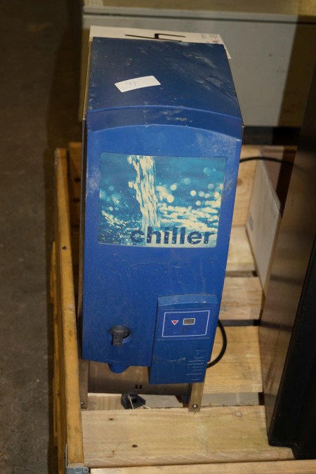 Water dispenser, not tested