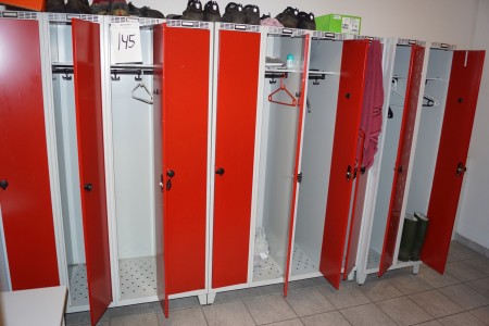 2 cabinet cabinets with 4 doors 186x118x56 cm + 2 cabinet cabinets with 2 doors 186x60x56 cm