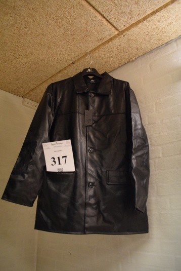 Black leather coat AC size XXL.