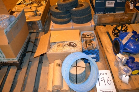 (1) Pallet of various grinding plates as lotted
