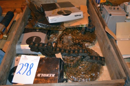 (1) Pallet Containing various link drive chain